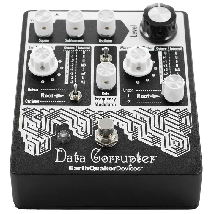 Earthquaker Devices Data Corrupter Modulated Monophonic Harmonizing PLL Pedal