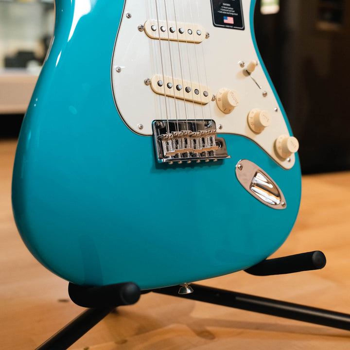 Fender American Professional II Stratocaster Maple Fingerboard (Miami Blue) Electric Guitar