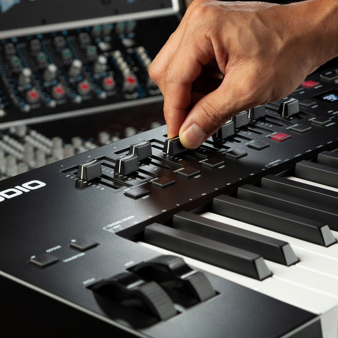 M-Audio Oxygen Pro 61 USB MIDI Controller 61-Key Keyboard