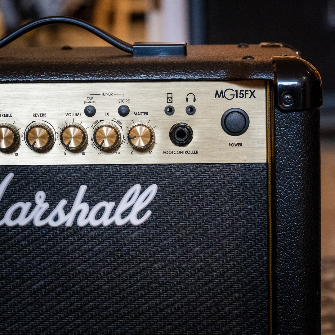 Marshall MG15GFX 4-Channel Solid-State Combo Amplifier with Presets and FX (Open Box)