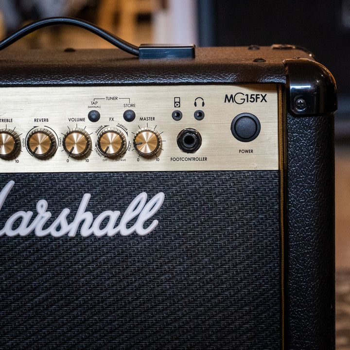 Marshall MG15GFX 4-Channel Solid-State Combo Amplifier with Presets and FX (Open Box)
