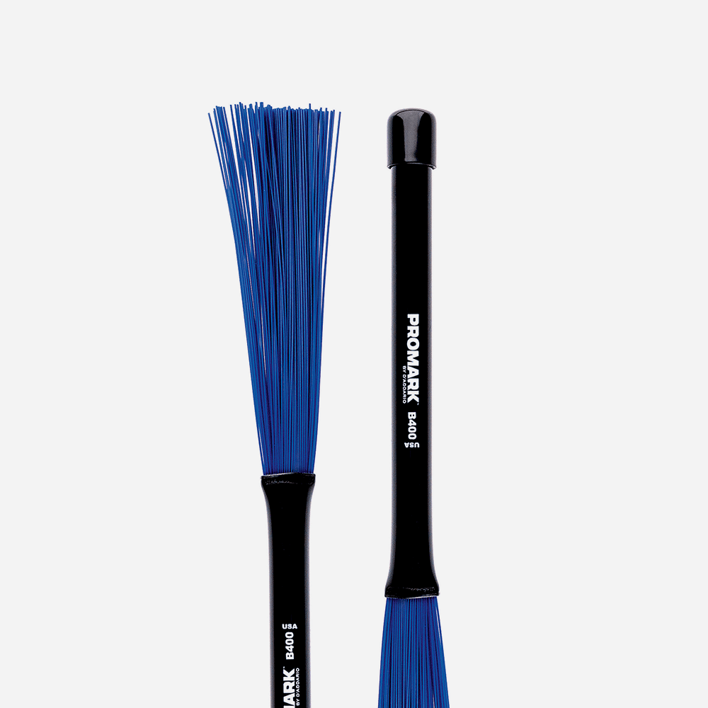 Promark B400 - Retractable Nylon Brush