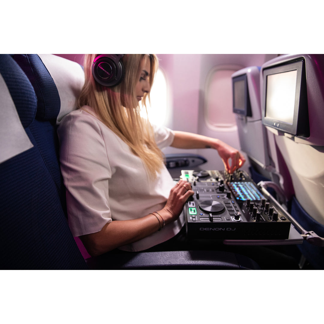 Denon PRIME GO Rechargeable Smart DJ 2-Deck Console w/ 7'' Touchscreen