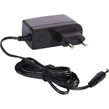 D'Addario PW-CT-9VF - 9V POWER ADAPTER, F PLUG