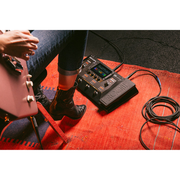 Zoom G6 Multi-Effects Processor Guitar FX Pedal