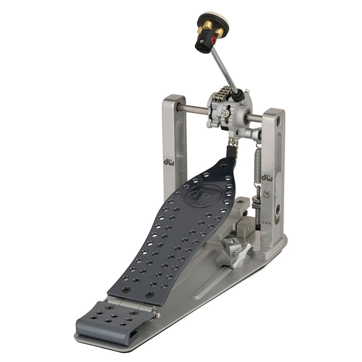 DW CPMCD MFG Series Machined Chain Drive Single Pedal w/ Bag