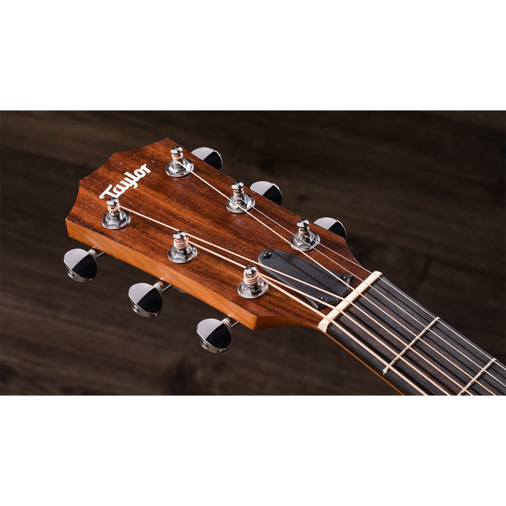 Taylor BBT Big Baby Taylor Acoustic Guitar - Sitka Spruce Top