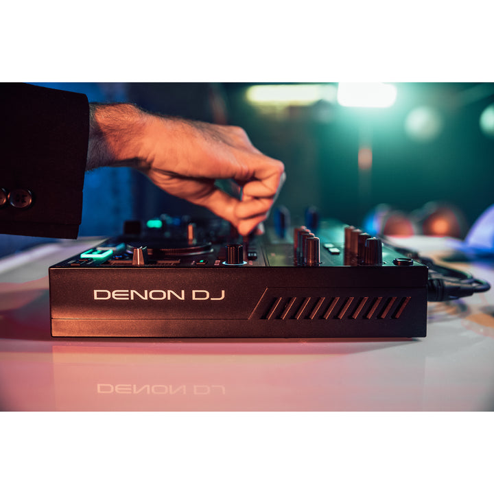 Denon PRIME GO Rechargeable Smart DJ 2-Deck Console w/ 7'' Touchscreen