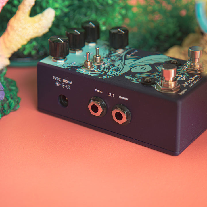 Walrus Audio Julianna Deluxe Chorus / Vibrato Guitar Pedal