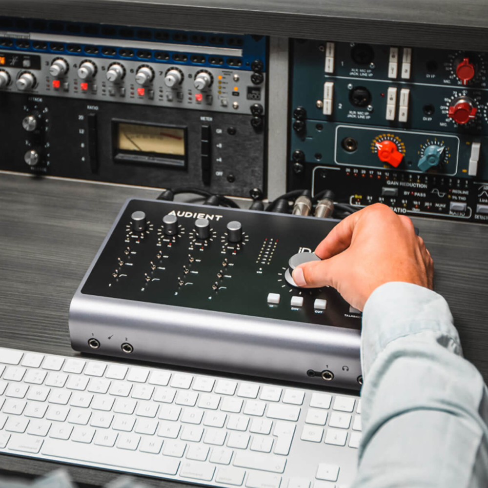 Audient iD44 MKII 20in | 24out Audio Interface