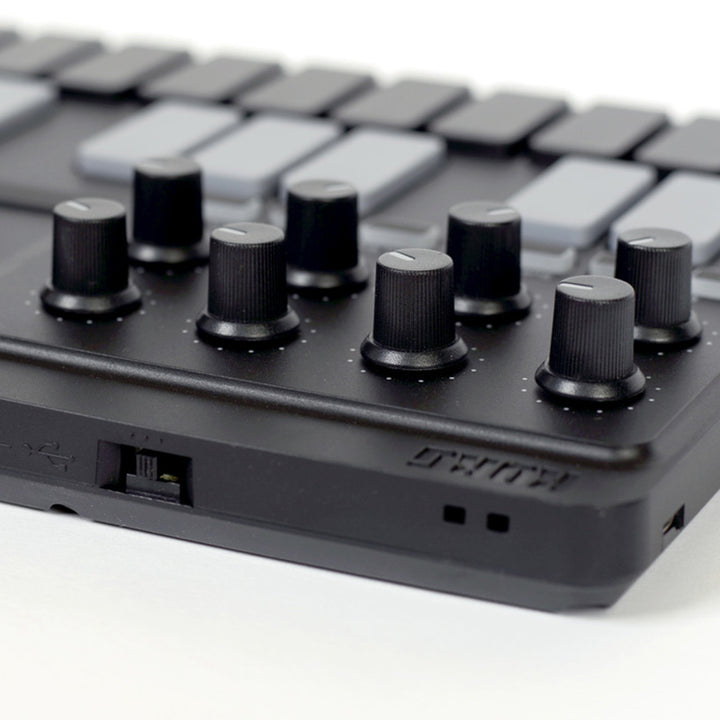 Korg nanoKEY Studio - Mobile MIDI Keyboard