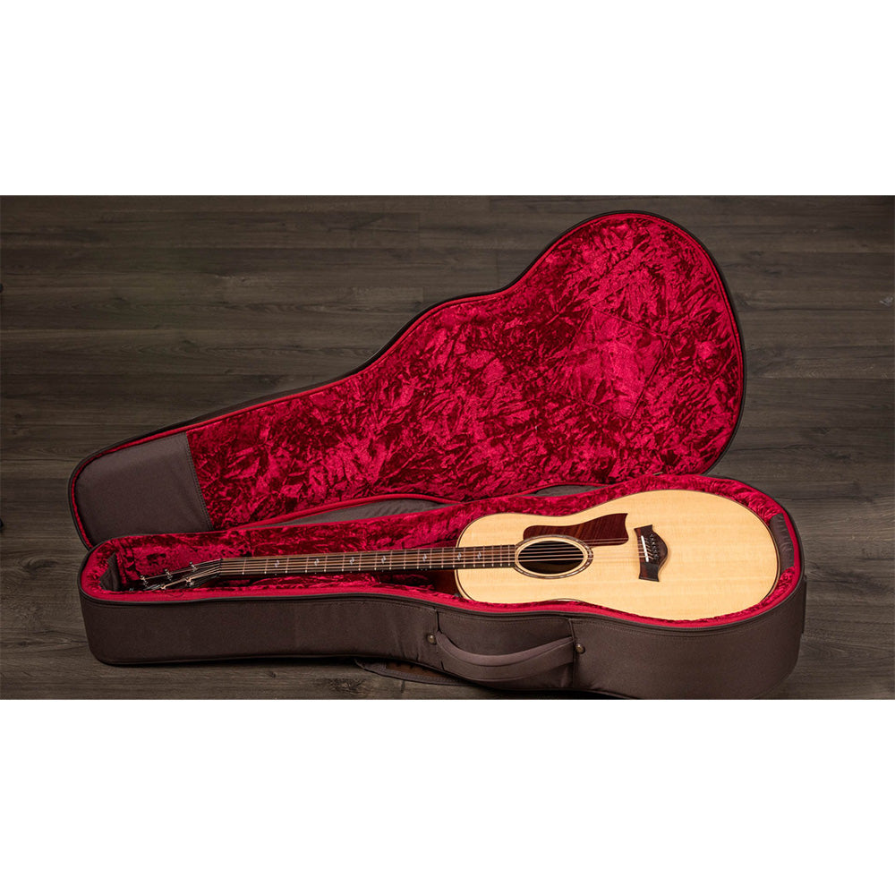 Taylor Guitars 811e, Indian Rosewood Back and Sides, West African Crelicam Ebony Fretboard, Expression System ® 2 Electronics with AeroCase