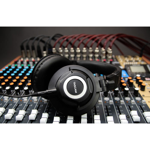Tascam TH-07 High-Definition Monitor Headphones - Black