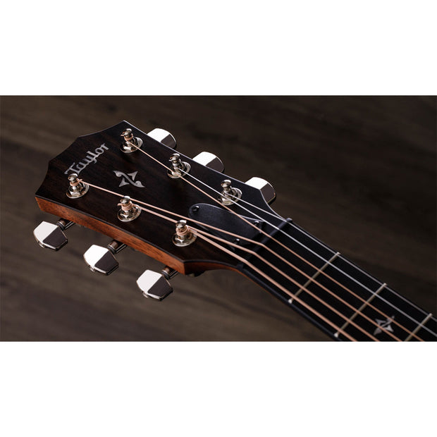 Taylor Guitars 412ce, West African Crelicam Ebony Fretboard, Expression System ® 2 Electronics, Venetian Cutaway withTaylor Deluxe Hardshell Brown Case