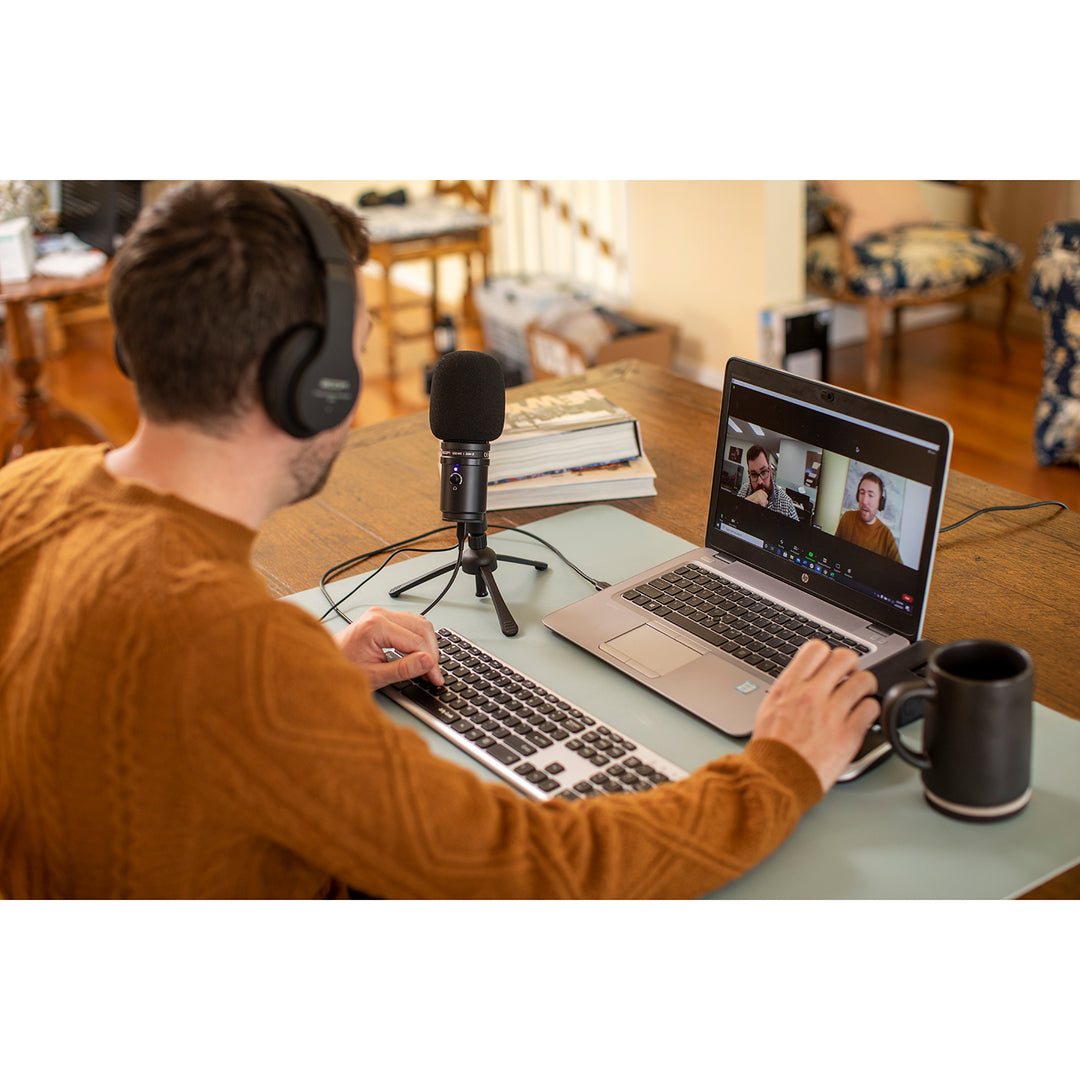 Zoom ZUM-2 Podcast Microphone Pack