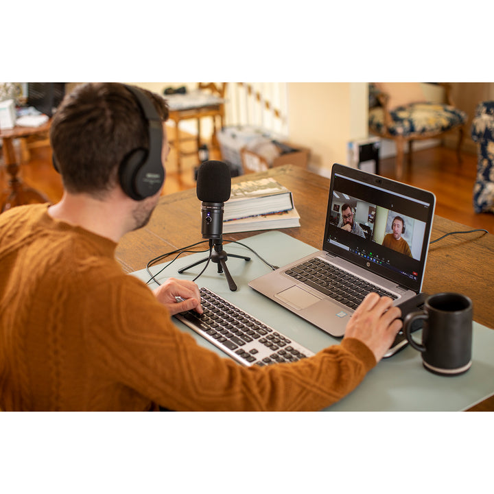 Zoom ZUM-2 Podcast Microphone Pack