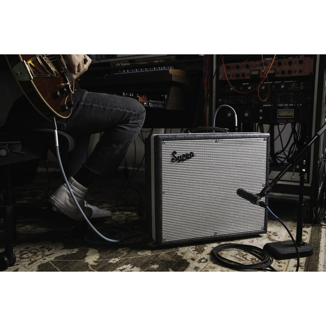 Supro 1696RT Black Magick Reverb Legend Series 25-Watt 1x12" Combo Guitar Amp