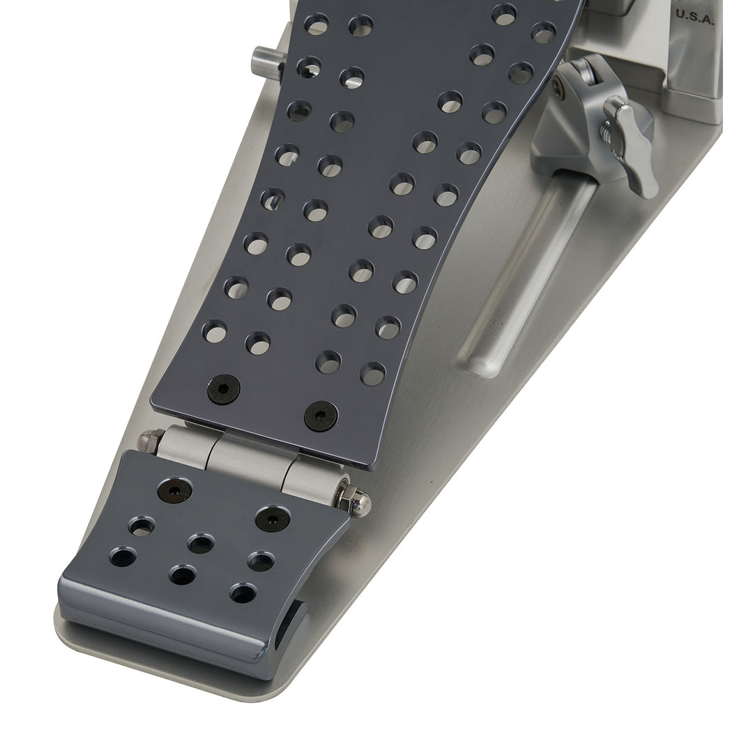 DW Series Machined Direct Drive Single Pedal w/ Bag