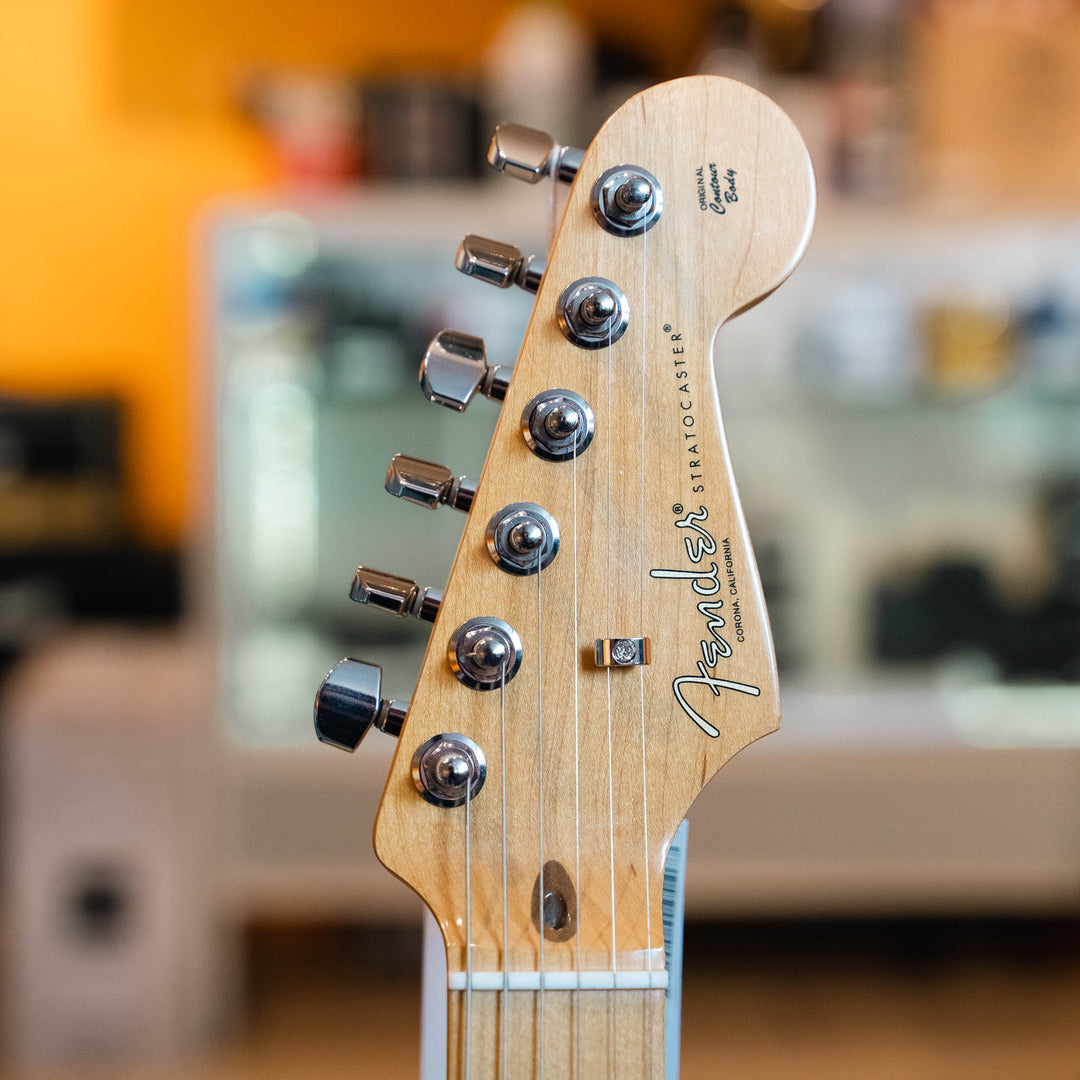 Fender American Professional II Stratocaster Maple Fingerboard (Miami Blue) Electric Guitar