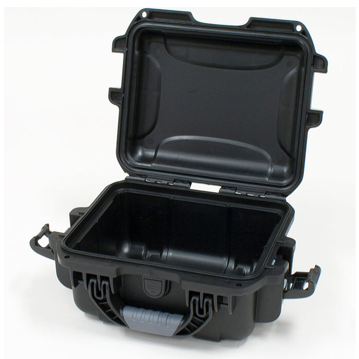 Gator GU-0907-05-WPNF Interior Dimensions 9.4'' x 7.4'' x 5.5''
