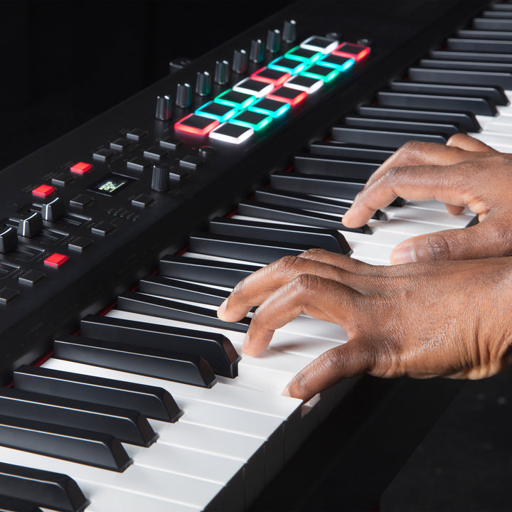 M-Audio Hammer 88 Pro 88-Key Graded Hammer-Action USB MIDI Controller