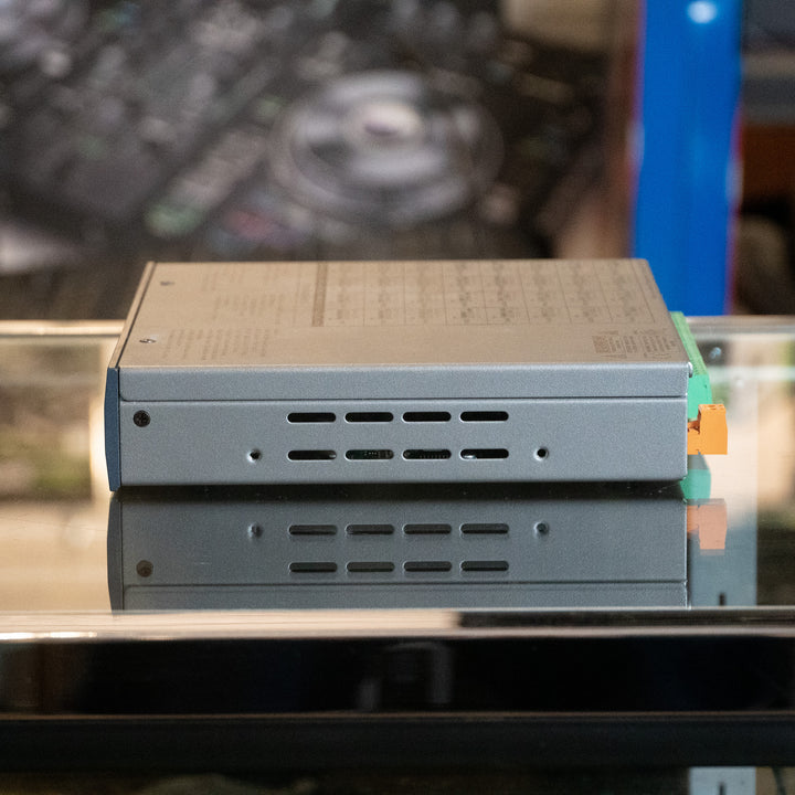 BSS BLU-BIB 8-channel analog break-in box w/ BLU link  (half rack width) (Demo)
