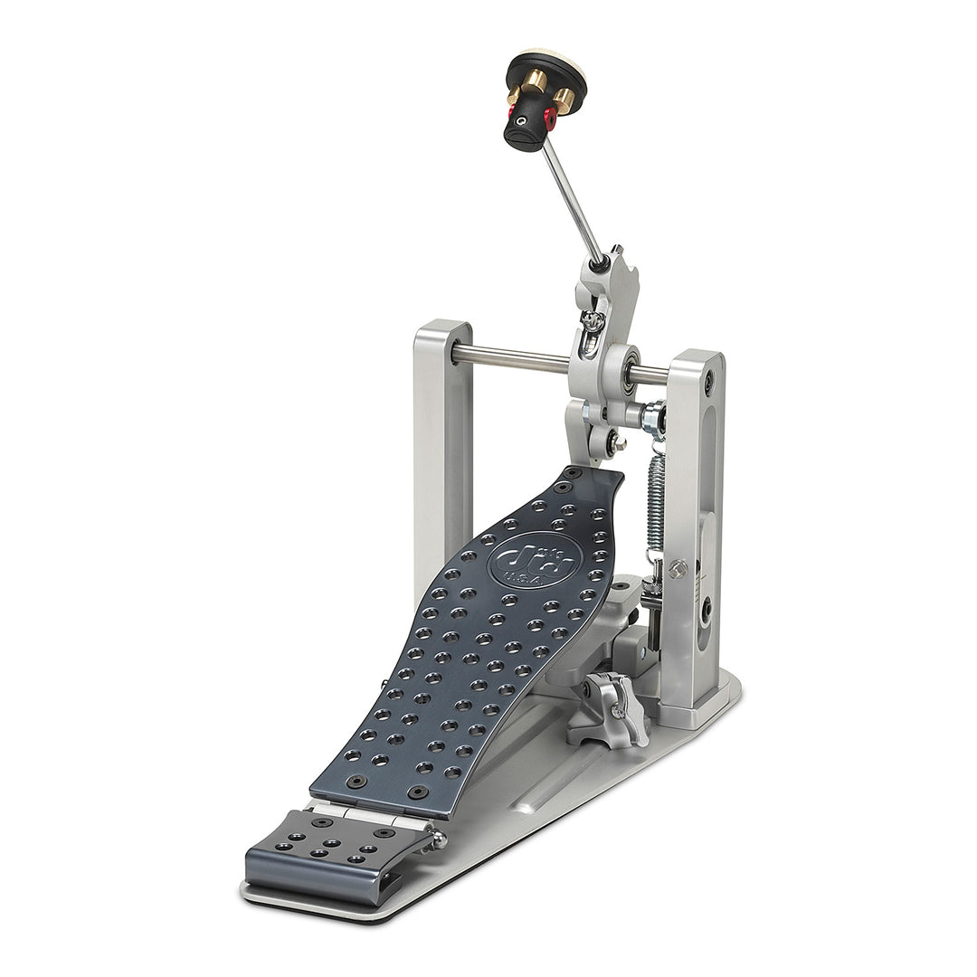 DW Series Machined Direct Drive Single Pedal w/ Bag