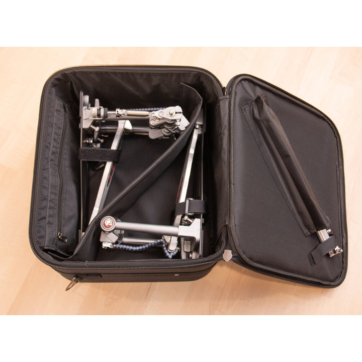 Pearl P-2052C Eliminator Twin Pedal, Chain Drive, w/Case