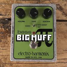 Electro-Harmonix BASS BIG MUFF PI Distortion Sustainer Guitar Pedal