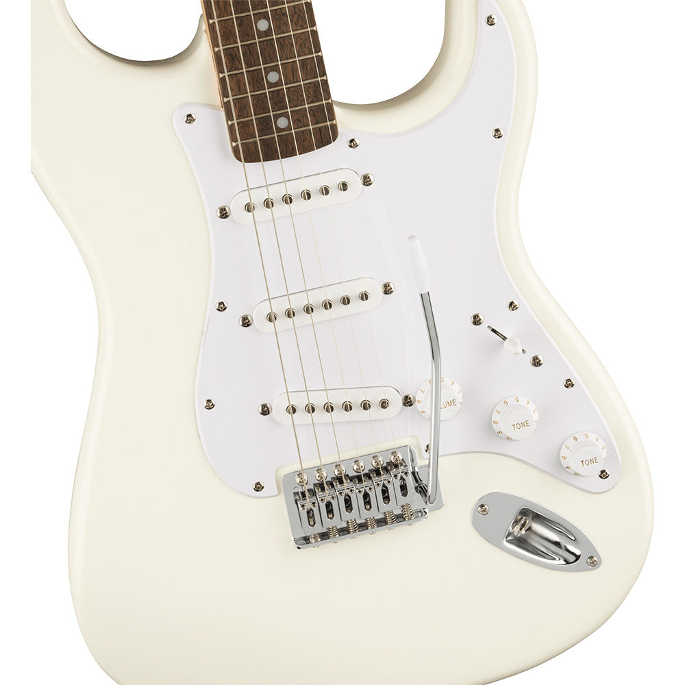 Squier Bullet ® Stratocaster ®, Laurel Fingerboard, Arctic White