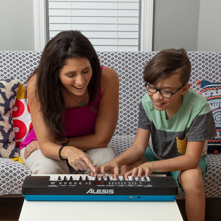 Alesis Harmony 32 Portable 32-Key Keyboard w/ Built-In Speakers