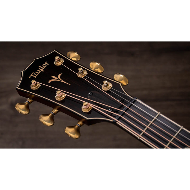 Taylor Guitars K22ce, Hawaiian Koa Top, Hawaiian Koa Back and Sides, West African Crelicam Ebony Fretboard, Expression System ® 2 Electronic, Venetian Cutaway with Taylor Deluxe Hardshell Brown Case