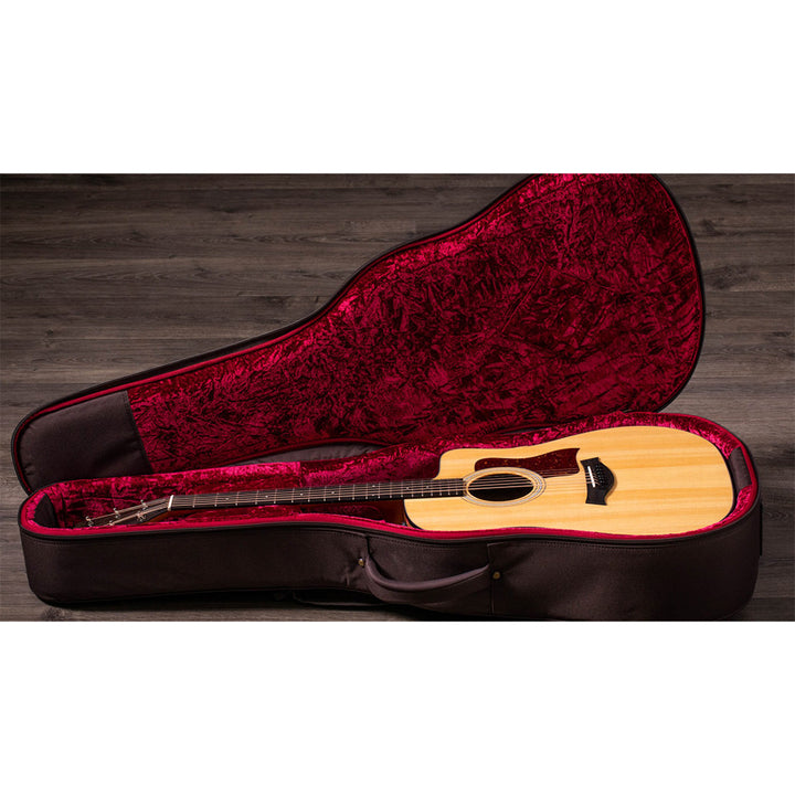 Taylor 210ce Electric-Acoustic Guitar - Sitka Spruce Top