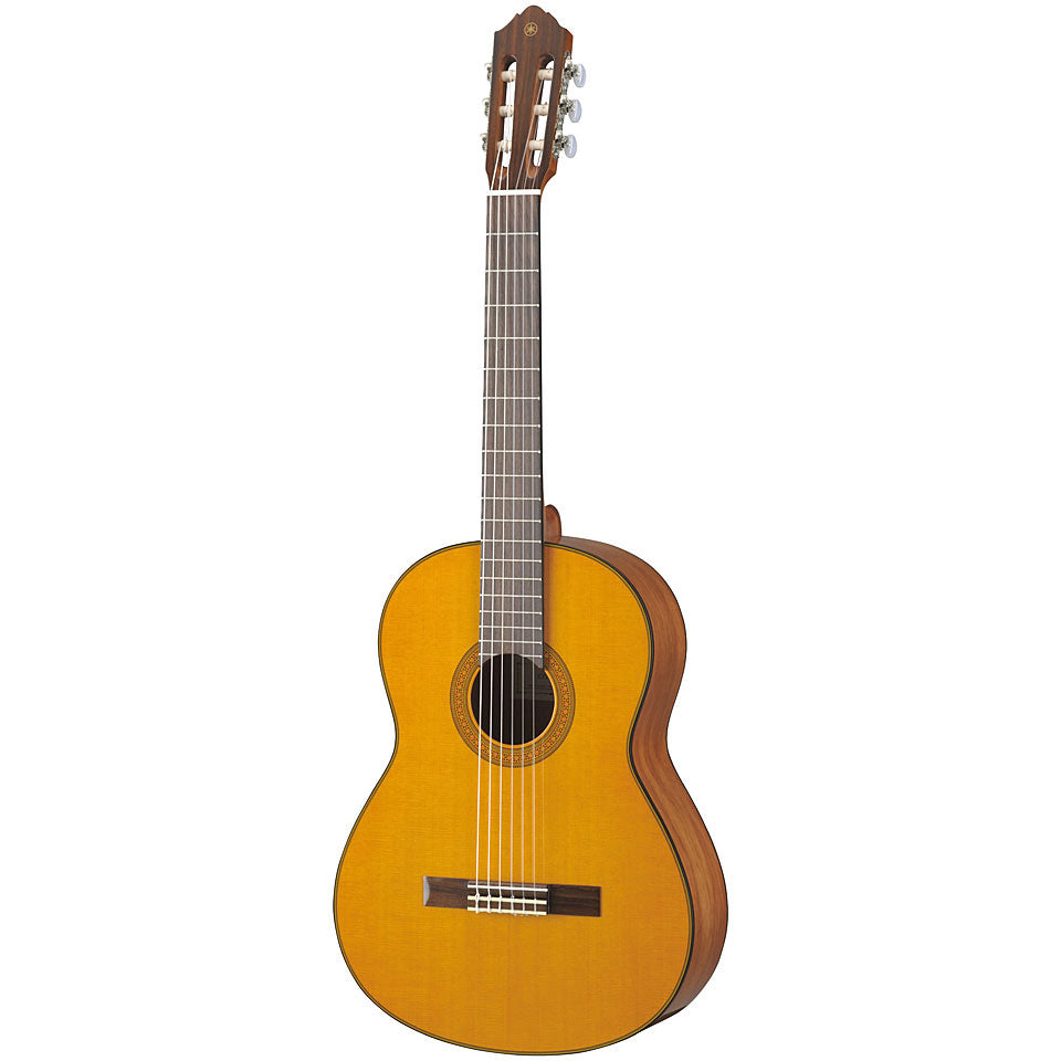 Yamaha CG142C Cedar Top Classical Guitar