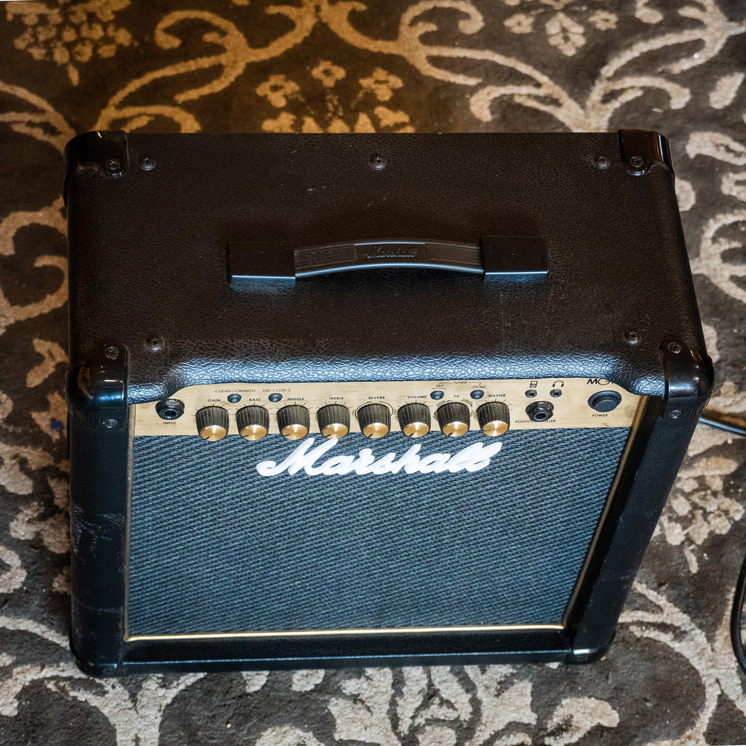 Marshall MG15GFX 4-Channel Solid-State Combo Amplifier with Presets and FX (Open Box)