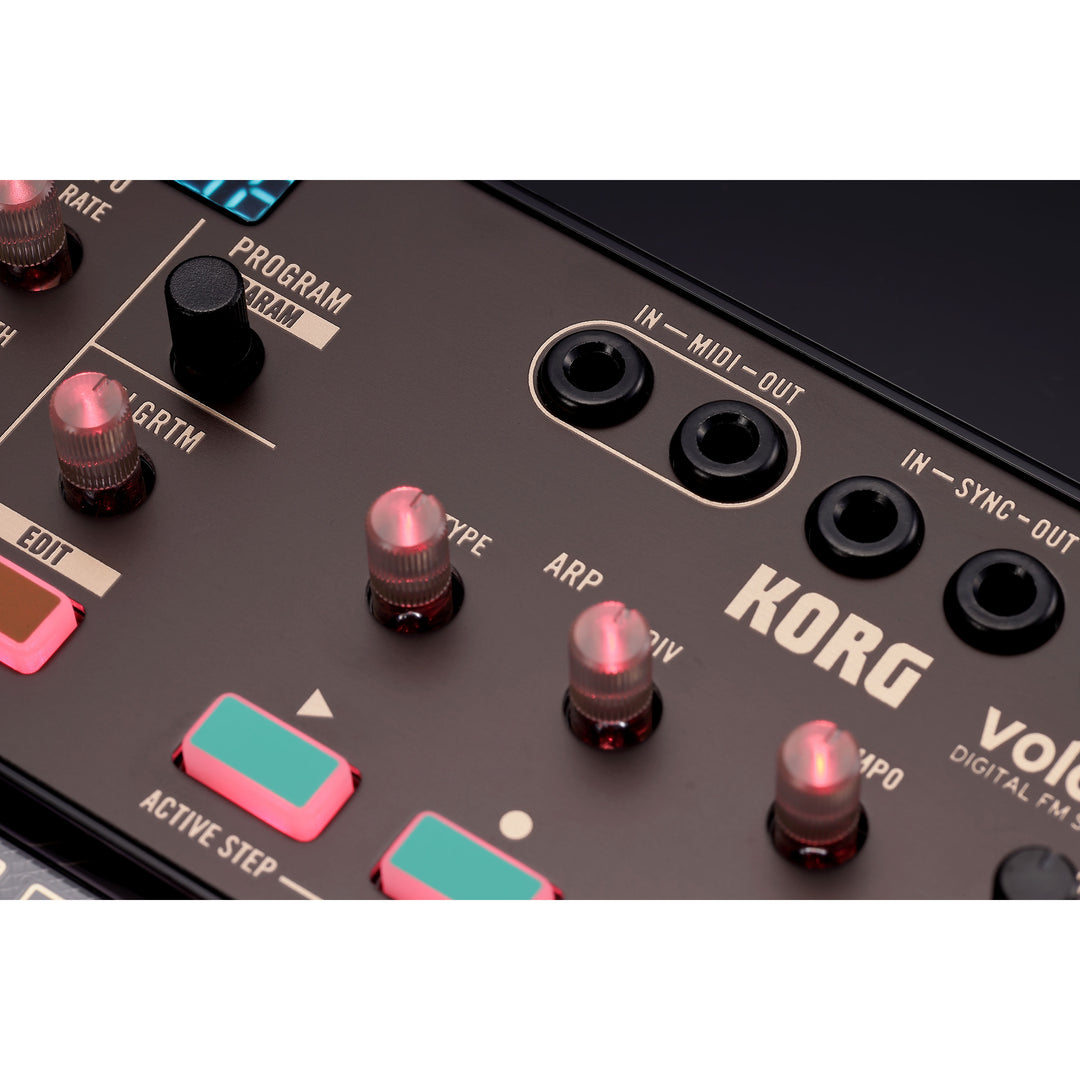 Korg Digital FM synthesizer with 16 Step-Seq,6 voices,Built in Speaker,6 operators,32 algorithms