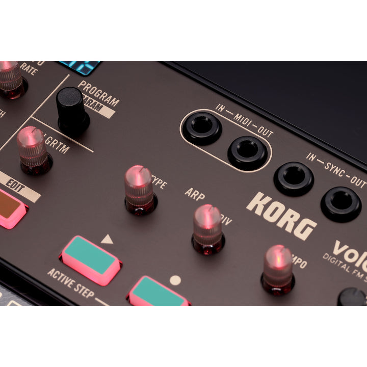 Korg Digital FM synthesizer with 16 Step-Seq,6 voices,Built in Speaker,6 operators,32 algorithms