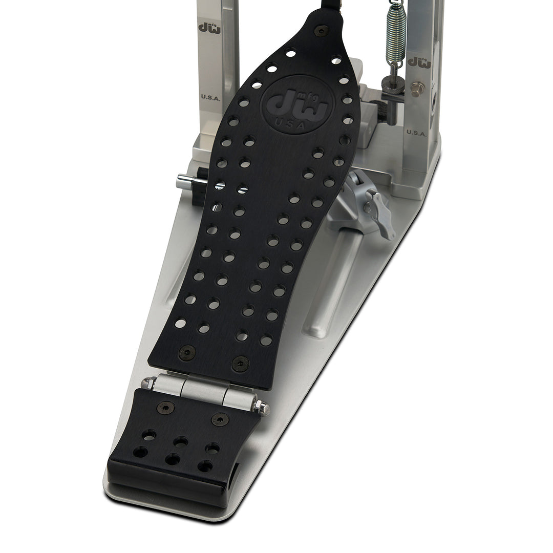 DW CPMDDBK Machined Direct Drive Single w/ Black Footboard & Heel
