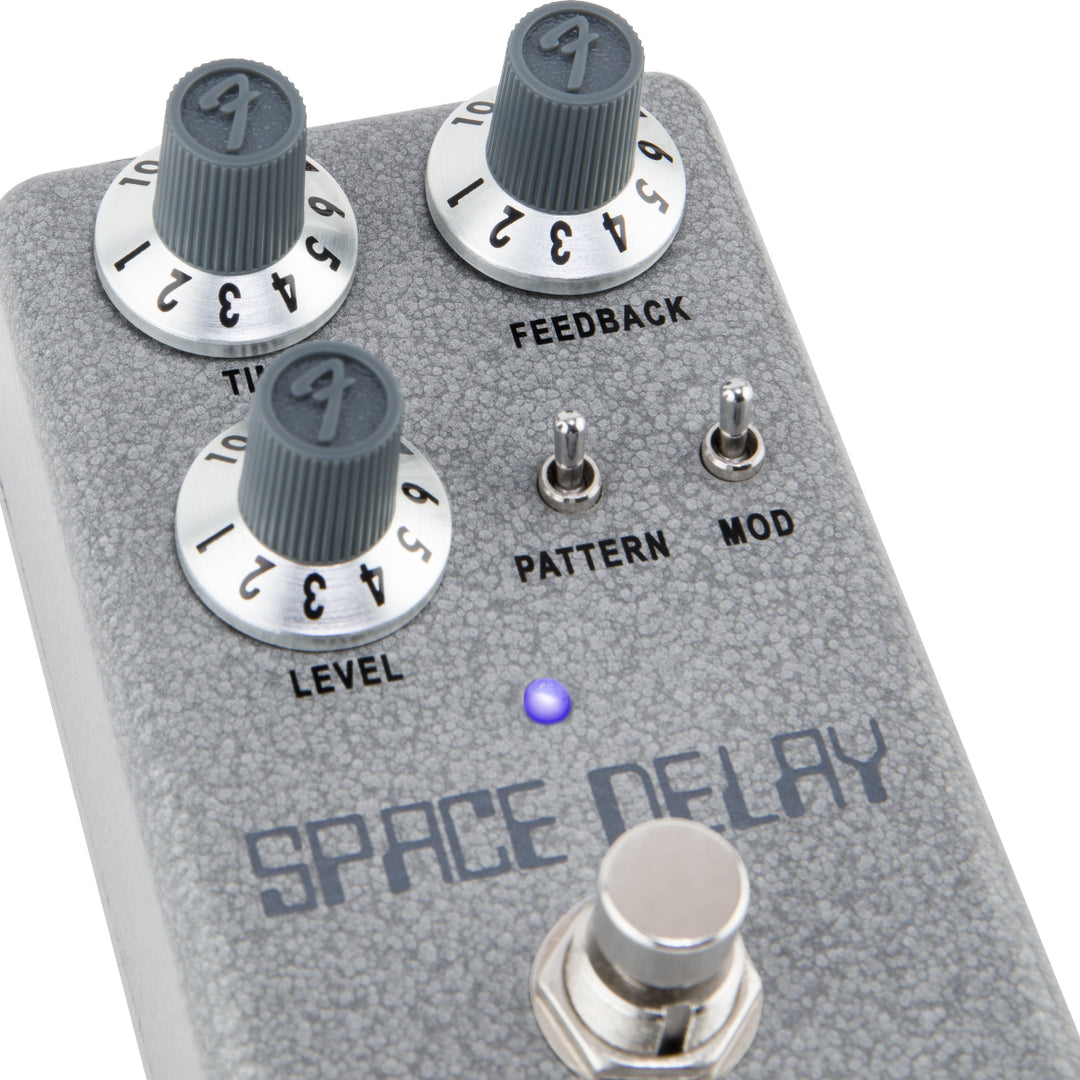 Fender Hammertone Space Delay Guitar Effect Pedal