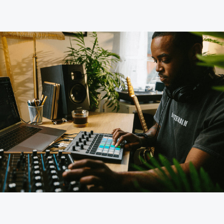 Novation Circuit Rhythm Performance Sampler