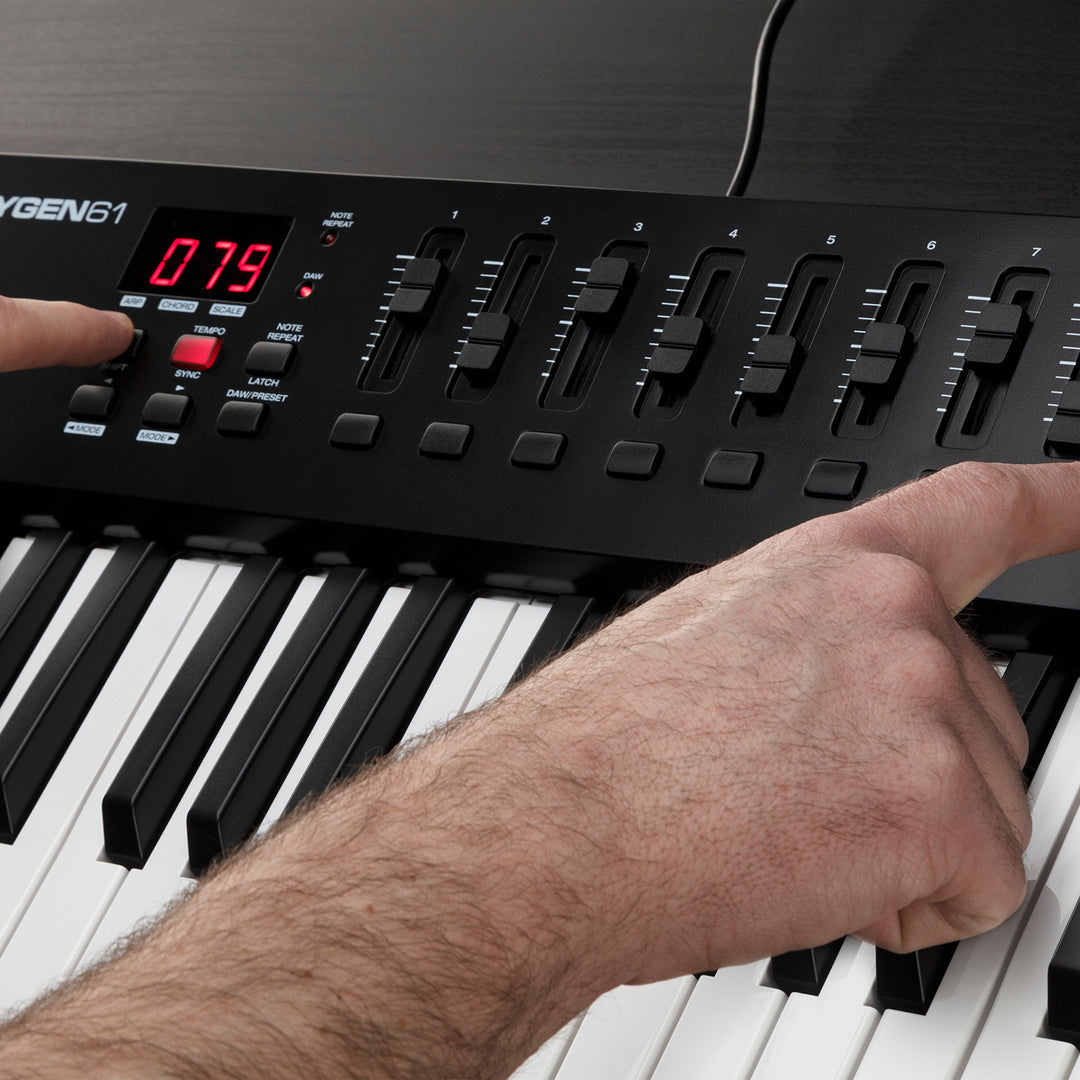 M-Audio Oxygen 61 MKV 61-Key USB Midi Controller w/ Smart Controls and Auto-Mapping