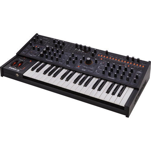 Sequential Pro 3 Multi-Filter Mono/3-Voice Paraphonic Synthesizer