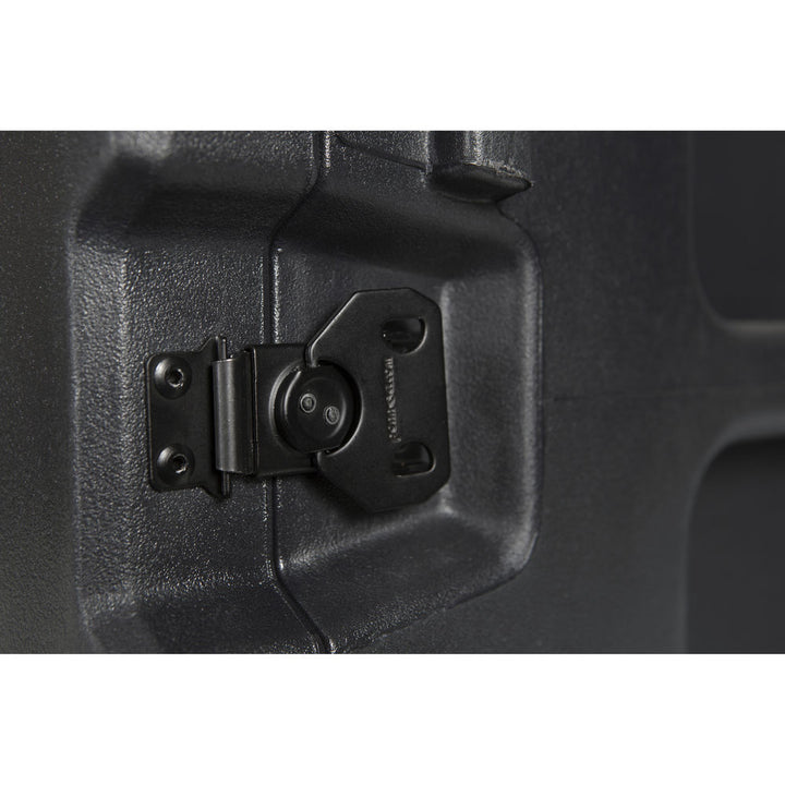 Gator G-PROR-6U-19 Pro-Series Roto-Molded 6U 19.25" Deep Rack Case
