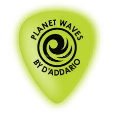 D'Addario 1CCG4-10 - 10 STD-PICK-CEL-GLO- MEDIUM