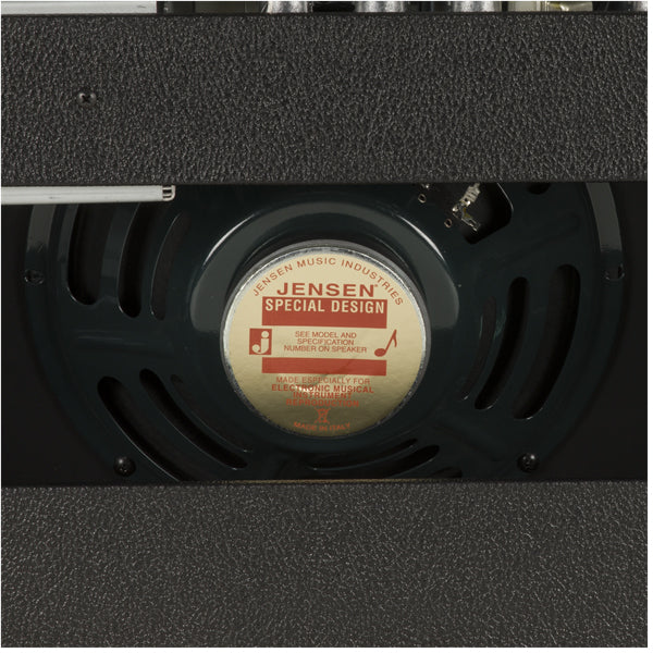 Fender '64 Custom Deluxe Reverb Guitar Combo Amplifier - Black & Silver