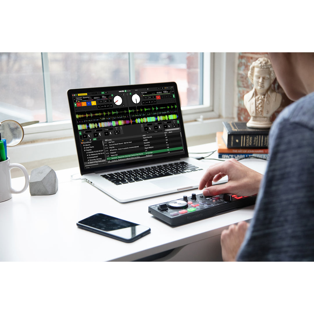 Numark DJ2GO2 Touch Portable DJ Controller