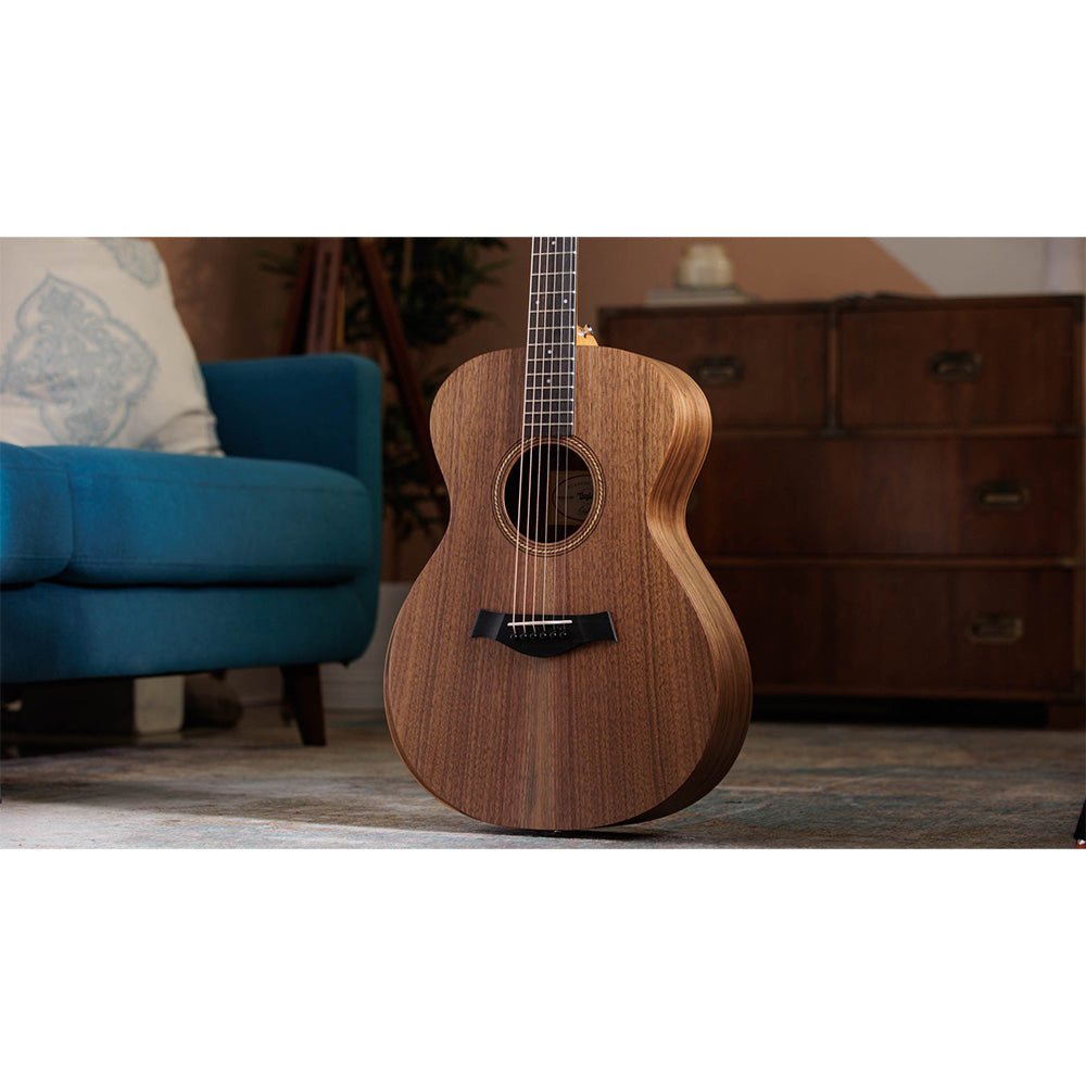 Taylor Academy 22e Electric-Acoustic Guitar - Walnut Top
