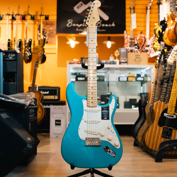 Fender American Professional II Stratocaster Maple Fingerboard (Miami Blue) Electric Guitar